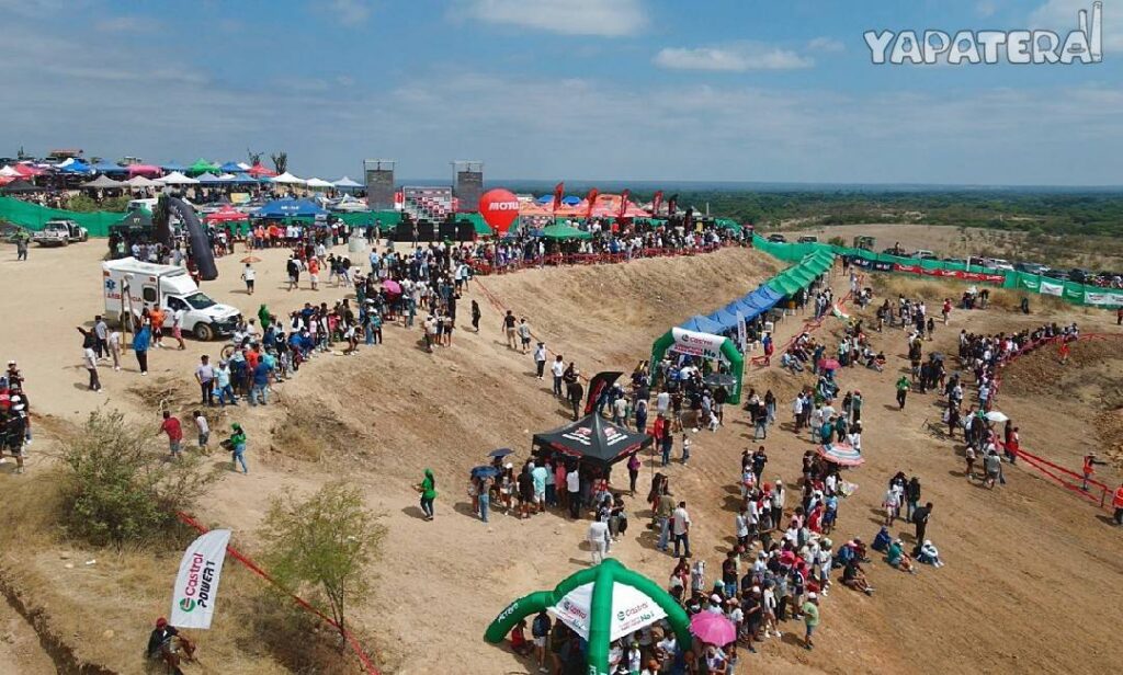 MO1 MOTOCROSS 5