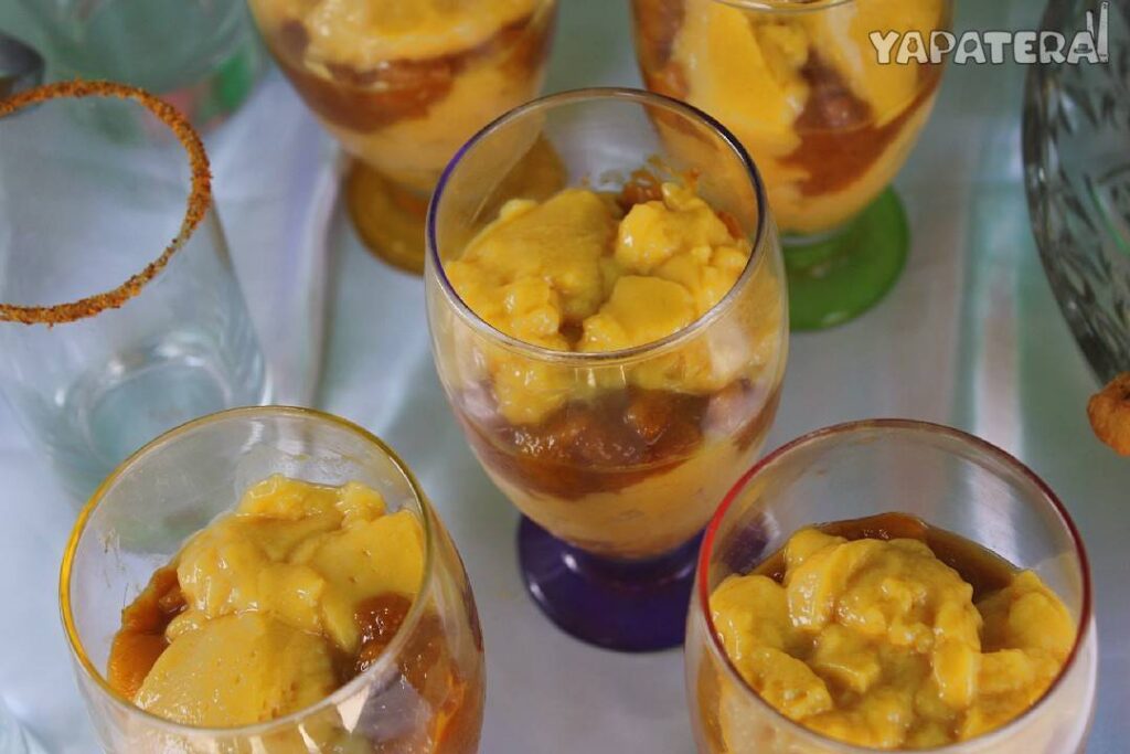 POS1 mousse de mango con toques de algarrobina